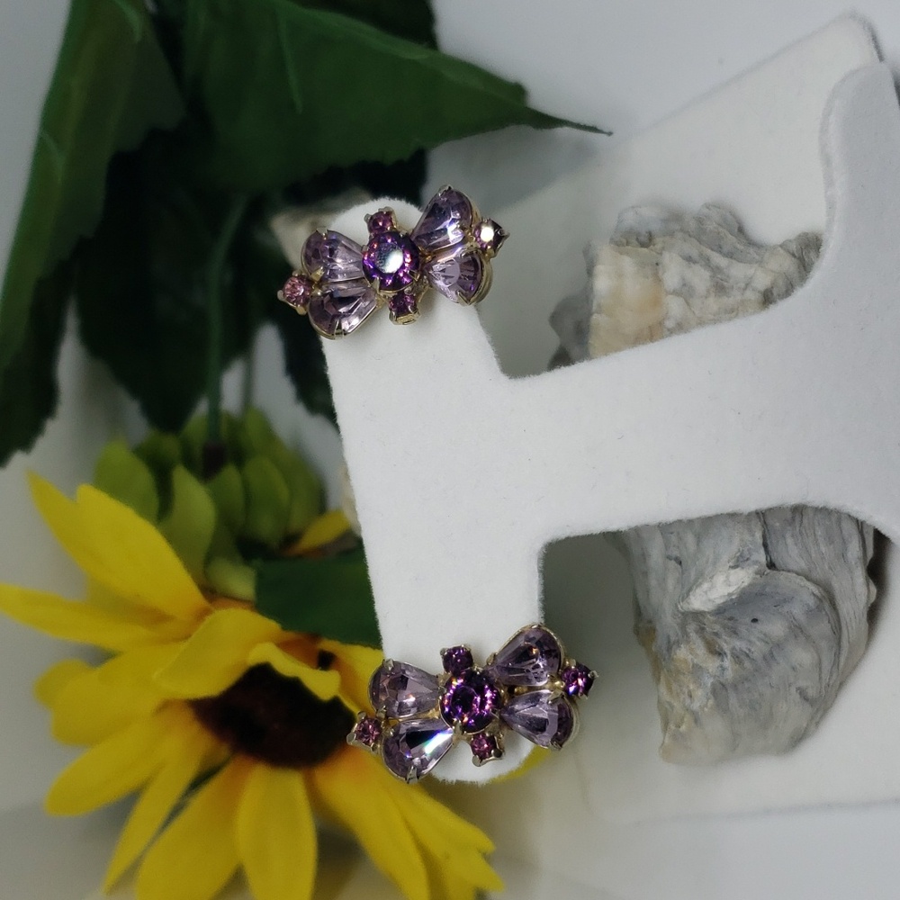 Purlpe Rhinestone Cluster Gold Tone Screwback Earrings Vintage